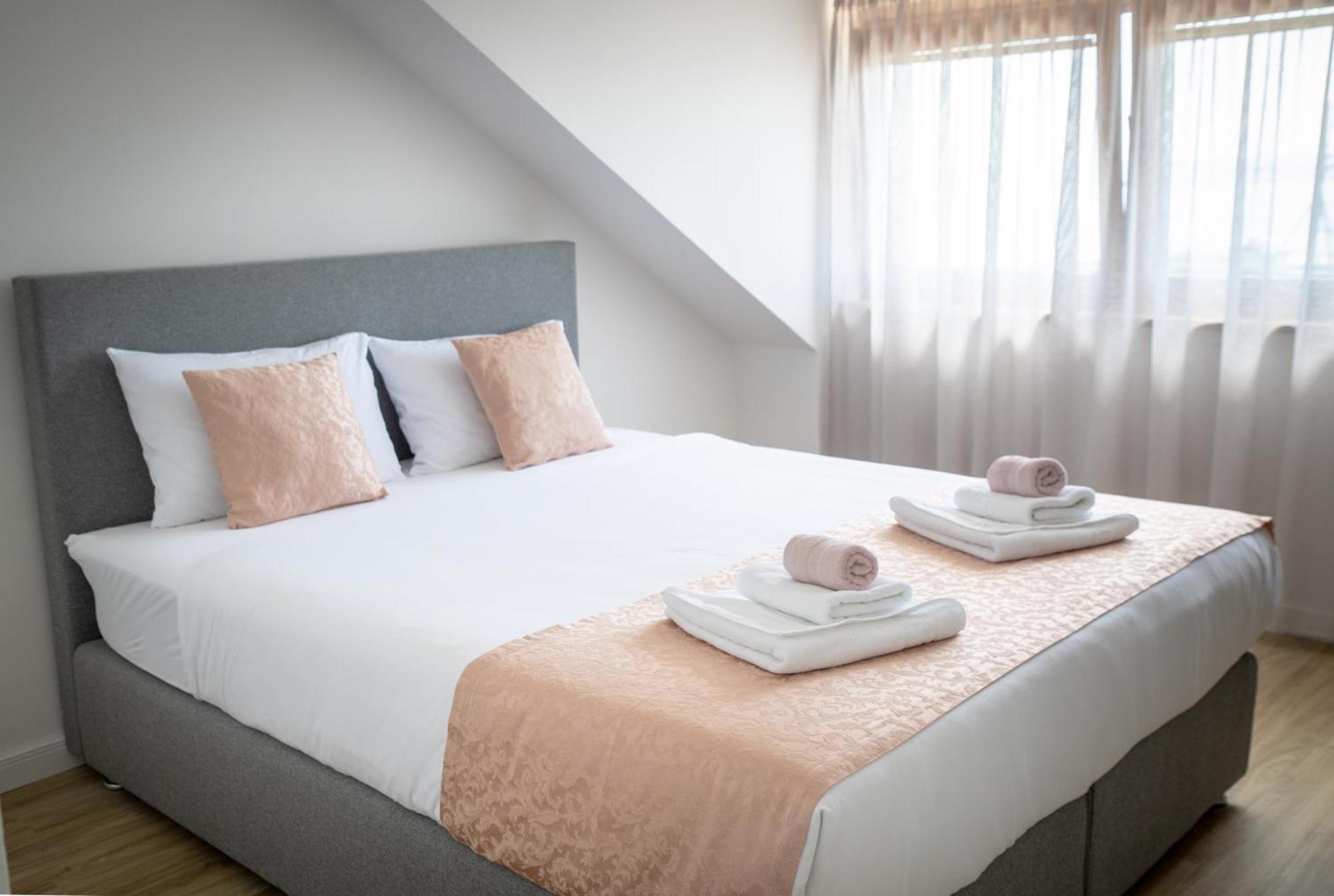 Bed & Breakfast Portun In The Center Baška Voda Extérieur photo